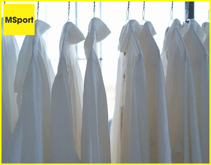 cách bảo quản quần áo màu trắng không bị ố vàng