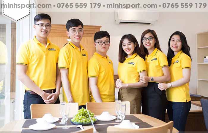 đặt áo đồng phục cho nhà hàng quán ăn